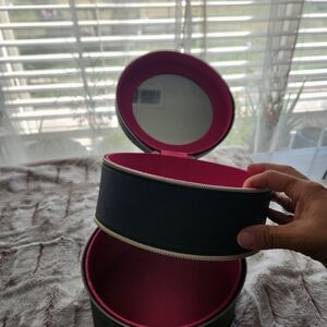 Round Travel Jewelry Case - Black Exterior with Fuchsia Interior
